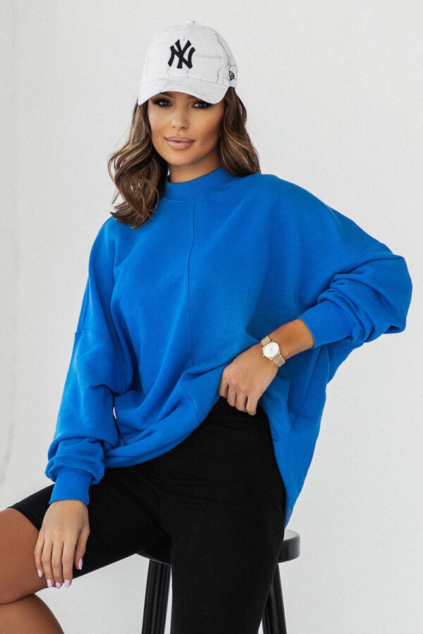 Niebieska bluza Simple ze stójką i przeszyciami - obrazek 4