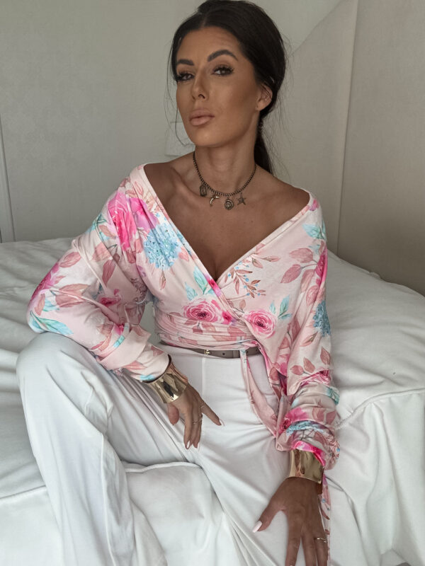 Bluzka KAIRA print róża – pastel - obrazek 12