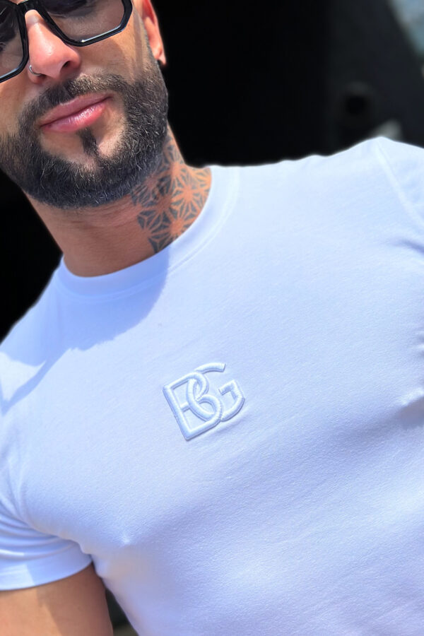 Bg signature white man | white - obrazek 6
