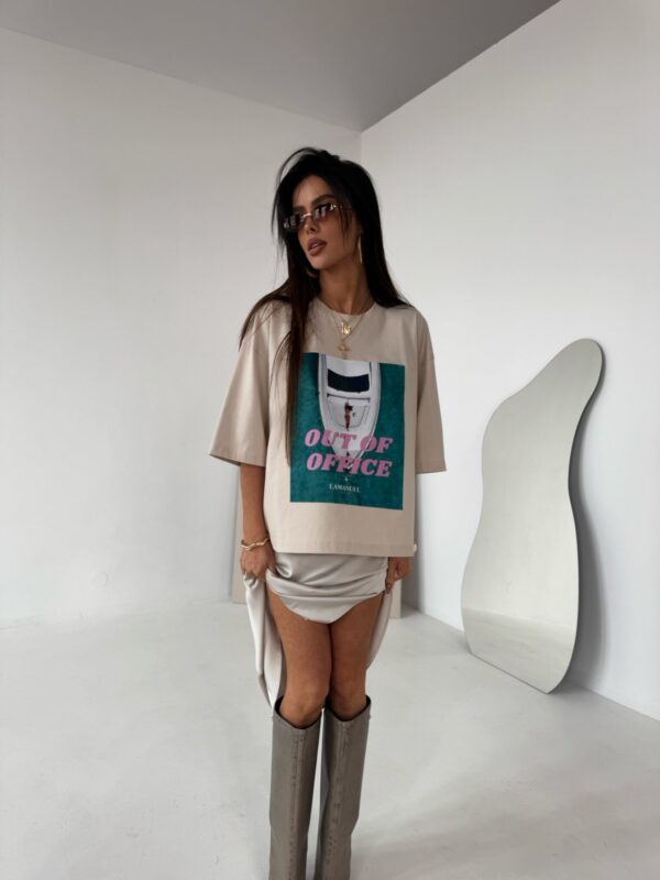 Tshirt OUT beż - obrazek 4