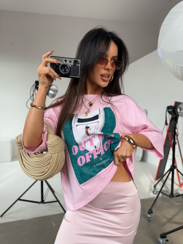 Tshirt OUT puder - obrazek 2