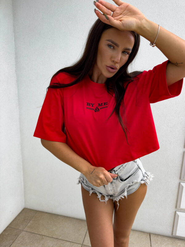 T-shirt pudełkowy BOSSY - czerwony - obrazek 7