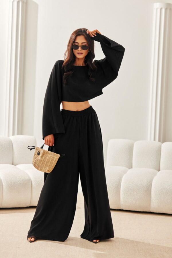 Martina - bluzka crop z szerokimi rękawami CZA
