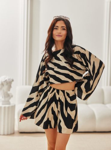 bianca-bluzka-z-lnem-o-kroju-crop-l06.jpg